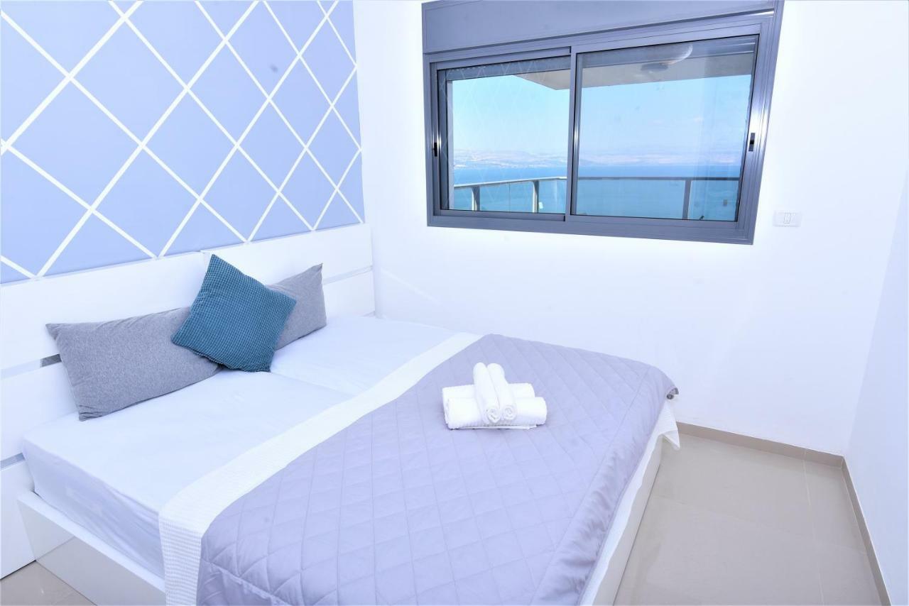 Aristone Luxury Apartment Tiberias Buitenkant foto
